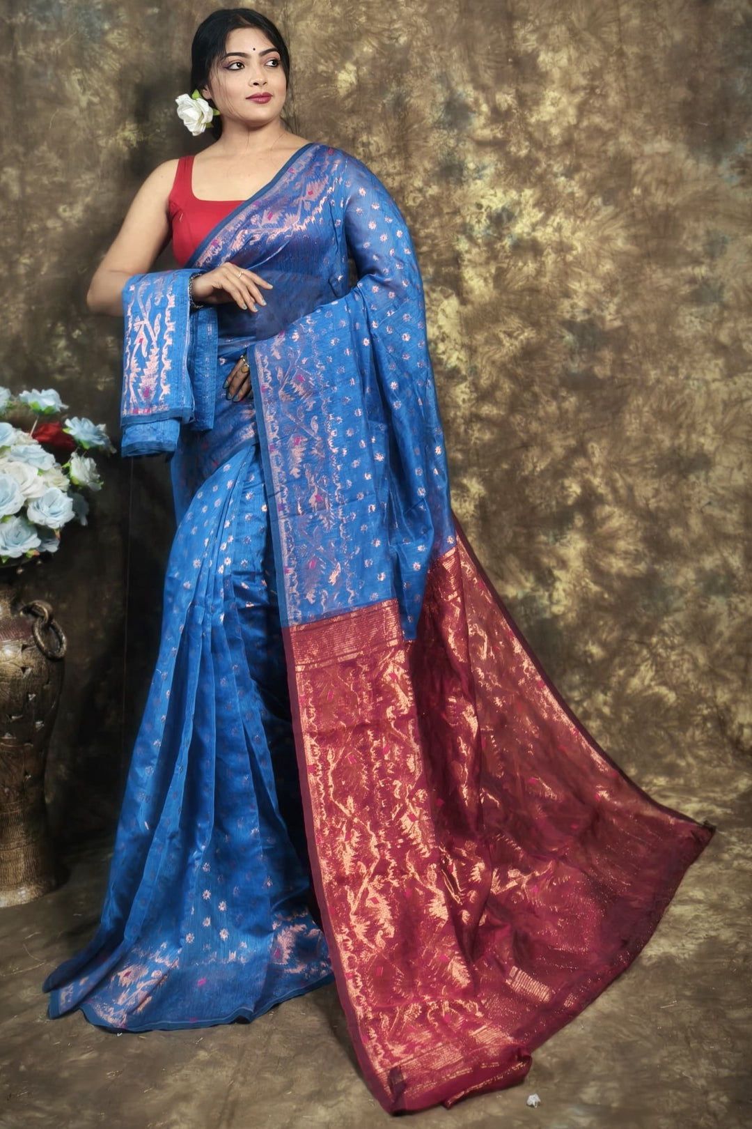 Rupasi Bangla Dhakai Jamdani Saree