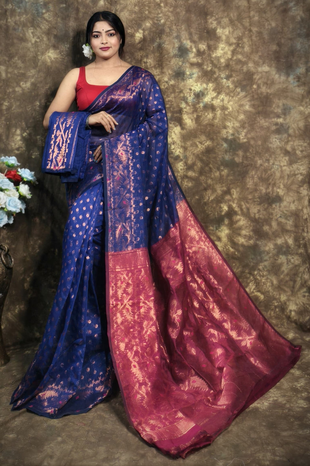 Rupasi Bangla Dhakai Jamdani Saree