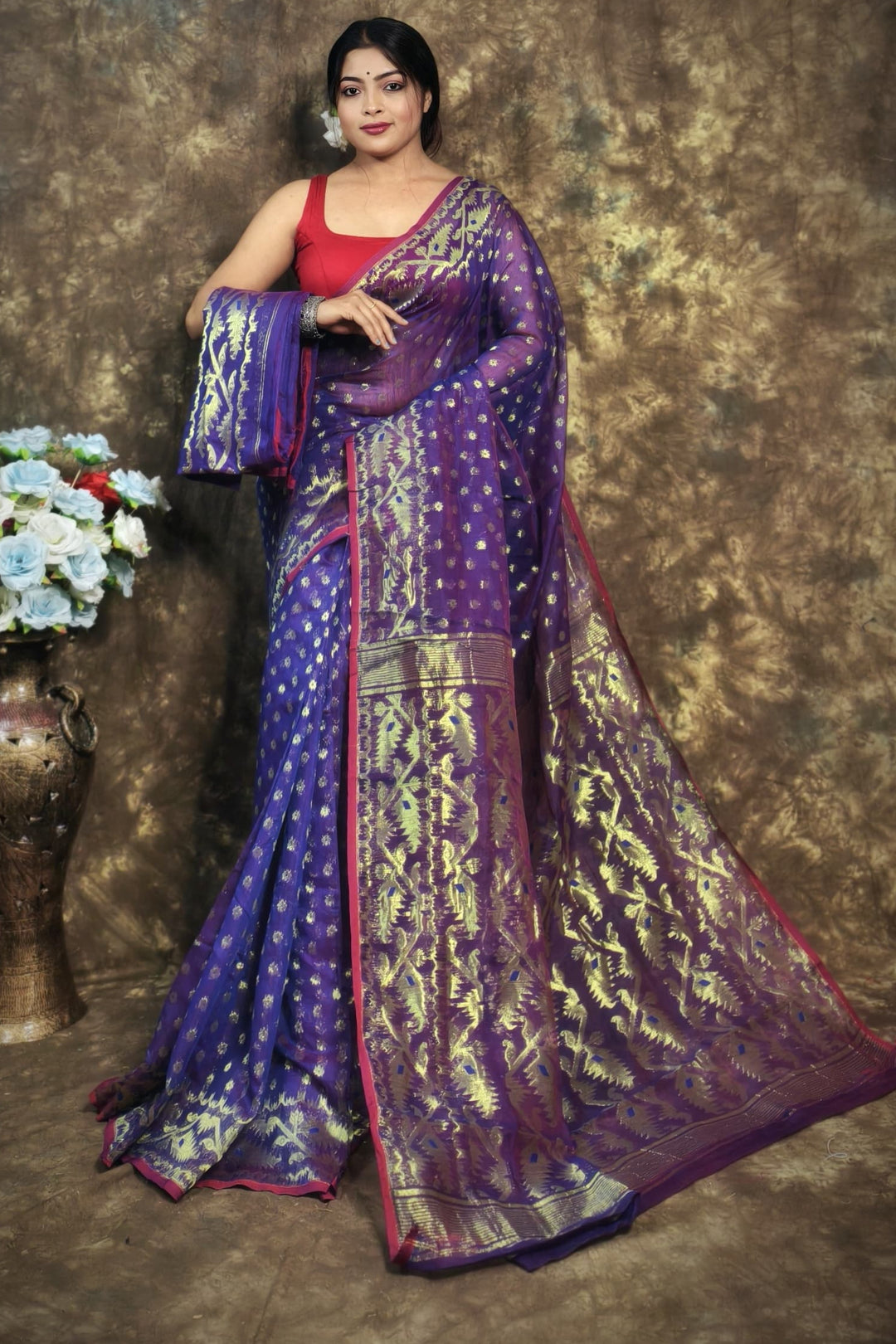 Rupasi Bangla Dhakai Jamdani Saree