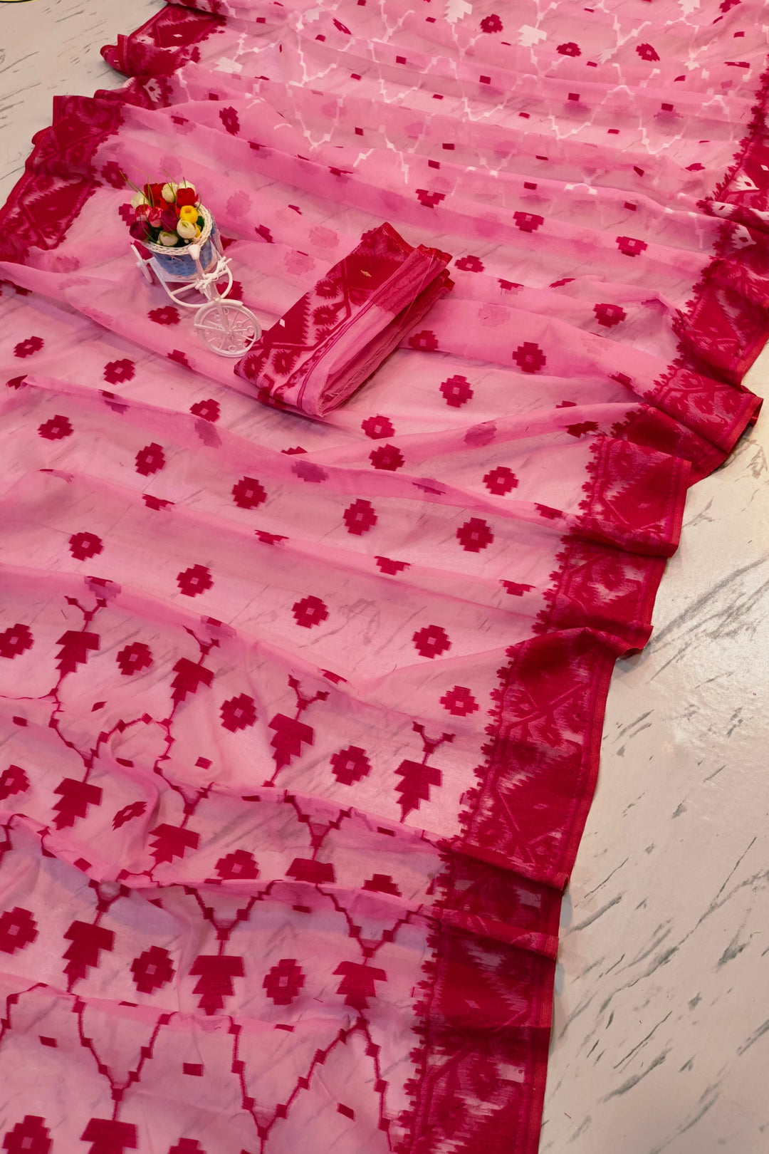 Sindoor Khela Dhakai Jamdani Saree