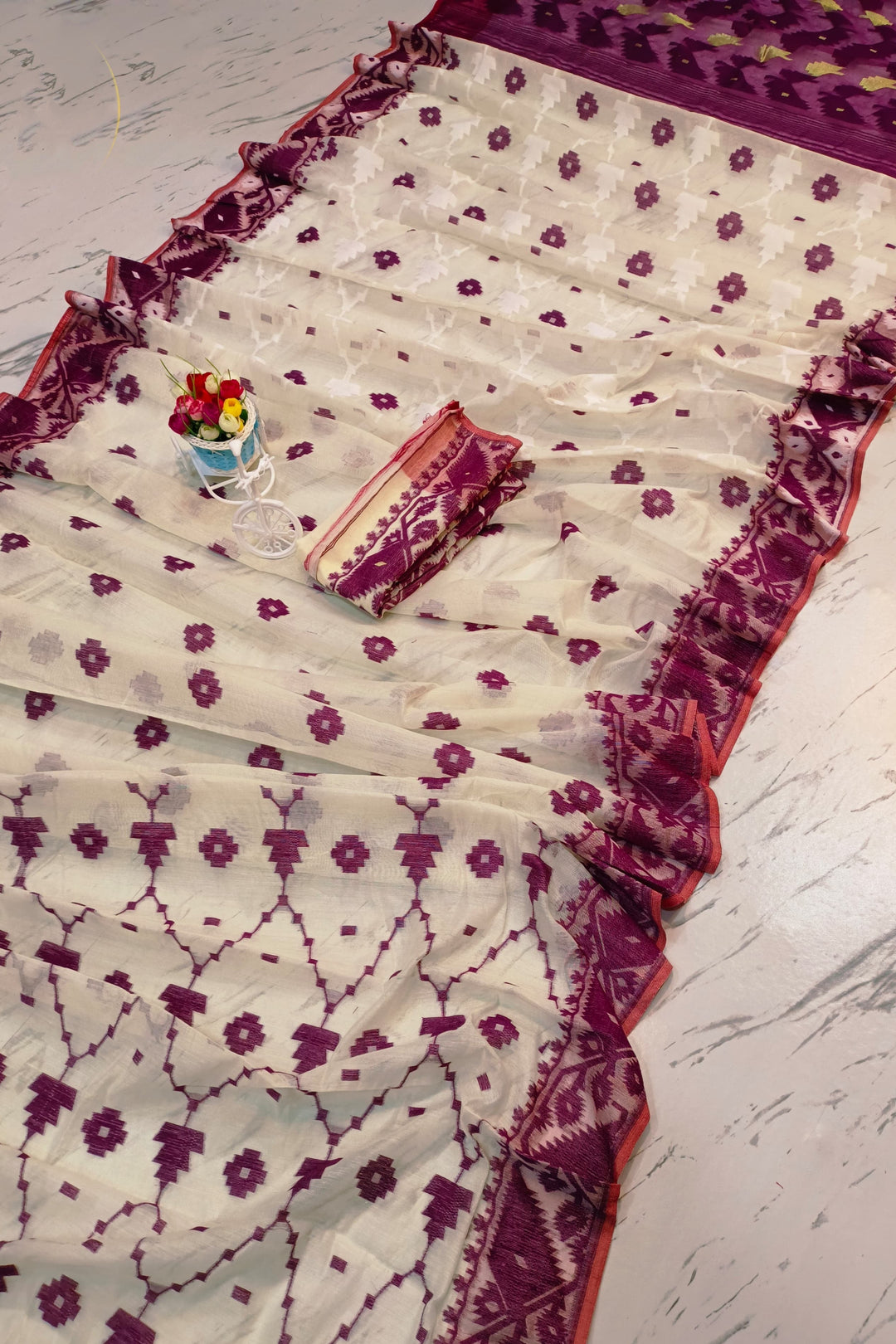 Sindoor Khela Dhakai Jamdani Saree