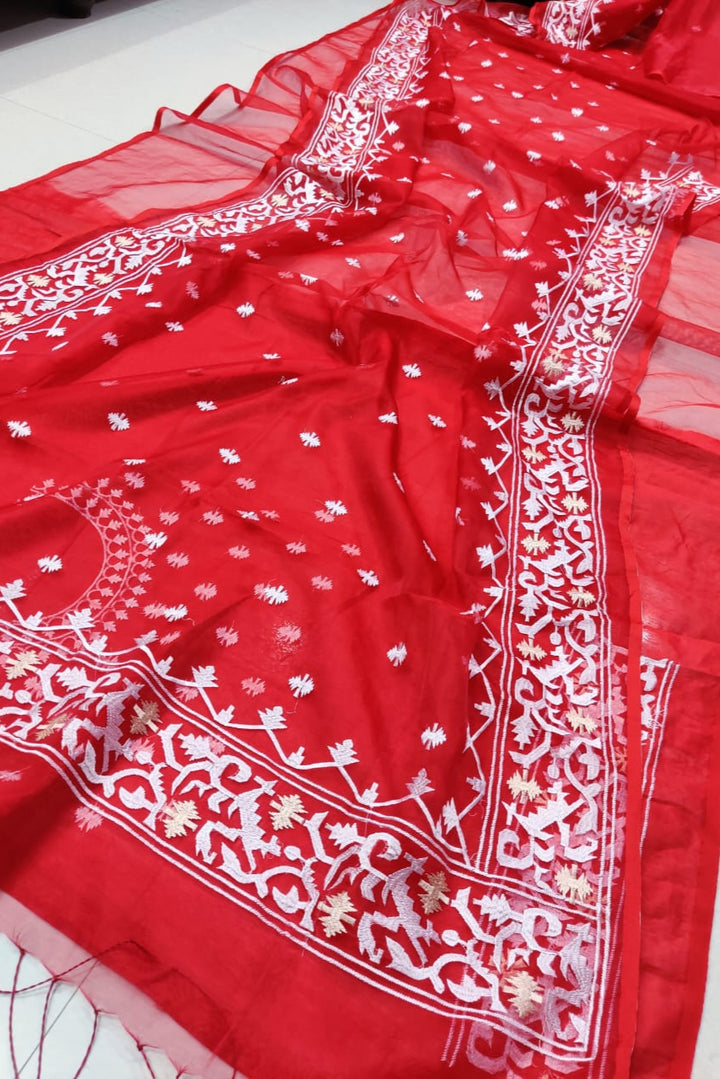 Kadambari Muslin Resham Saree