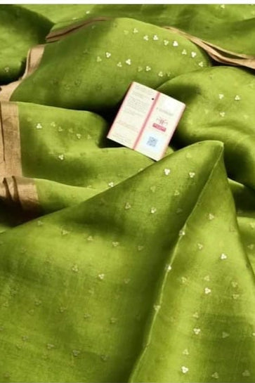 AkashGanga Muslin Resham Saree