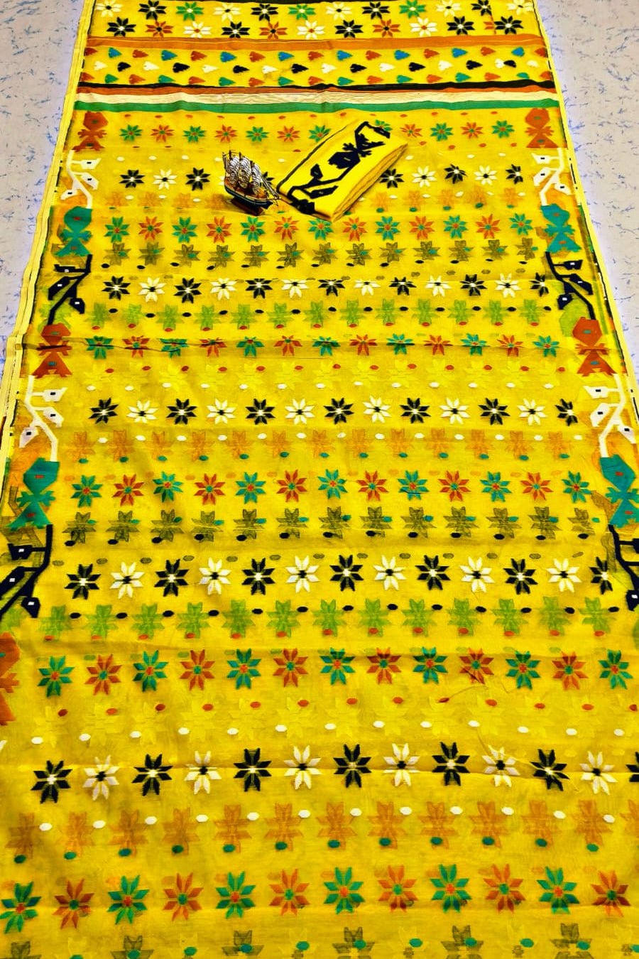 Shaili Dhakai Jamdani Saree