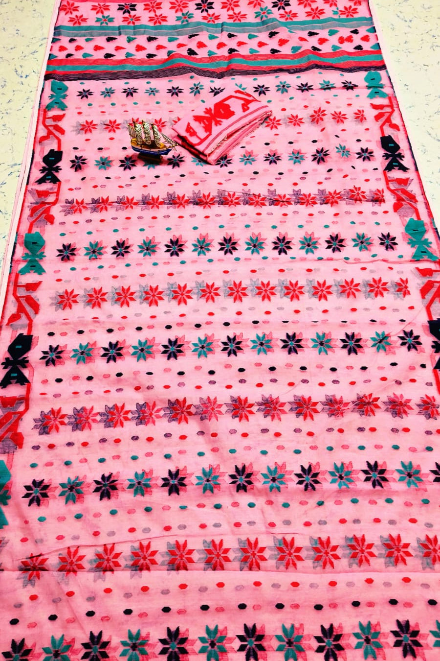 Shaili Dhakai Jamdani Saree