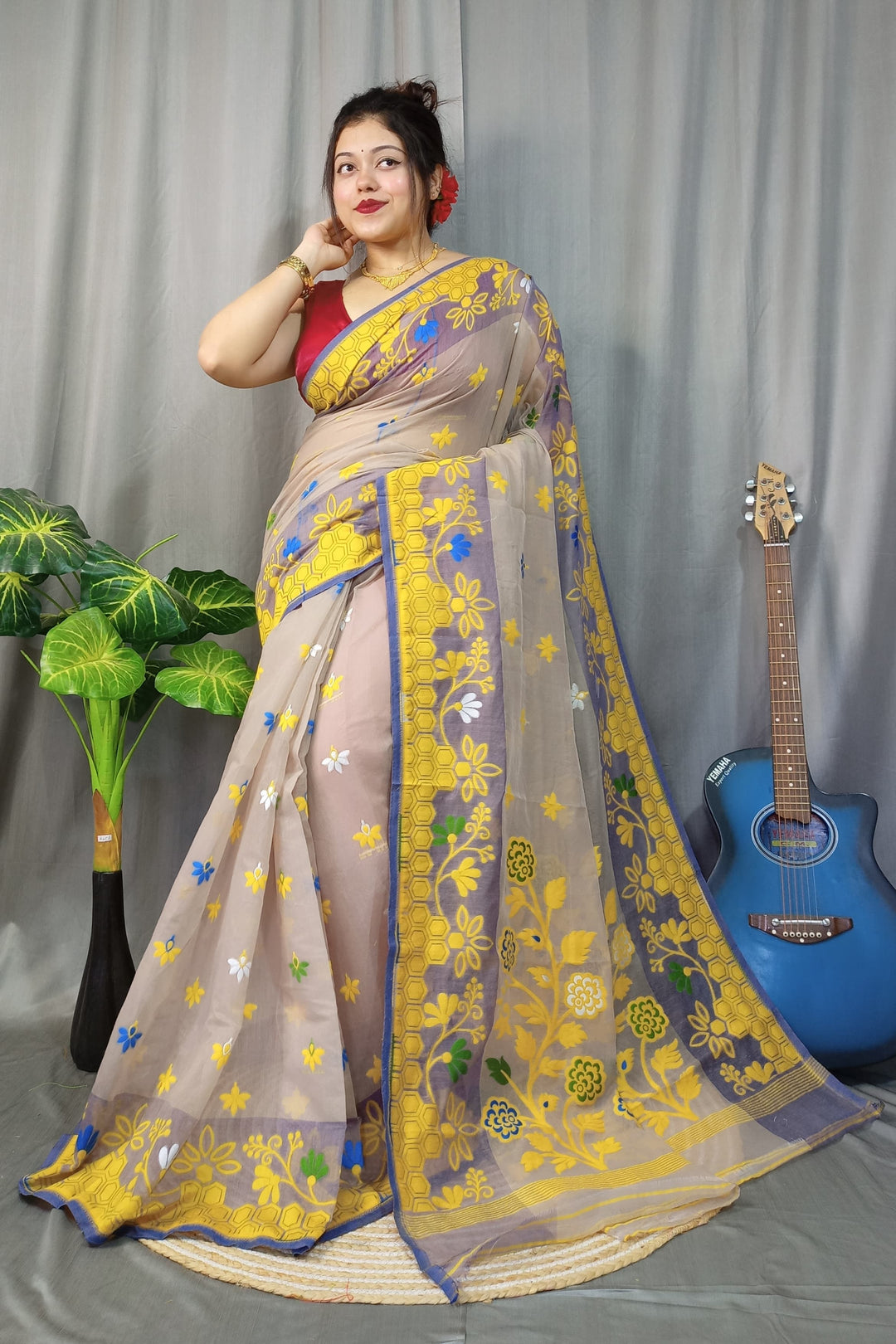 Legacy Of Artisans Dhakai Jamdani Saree