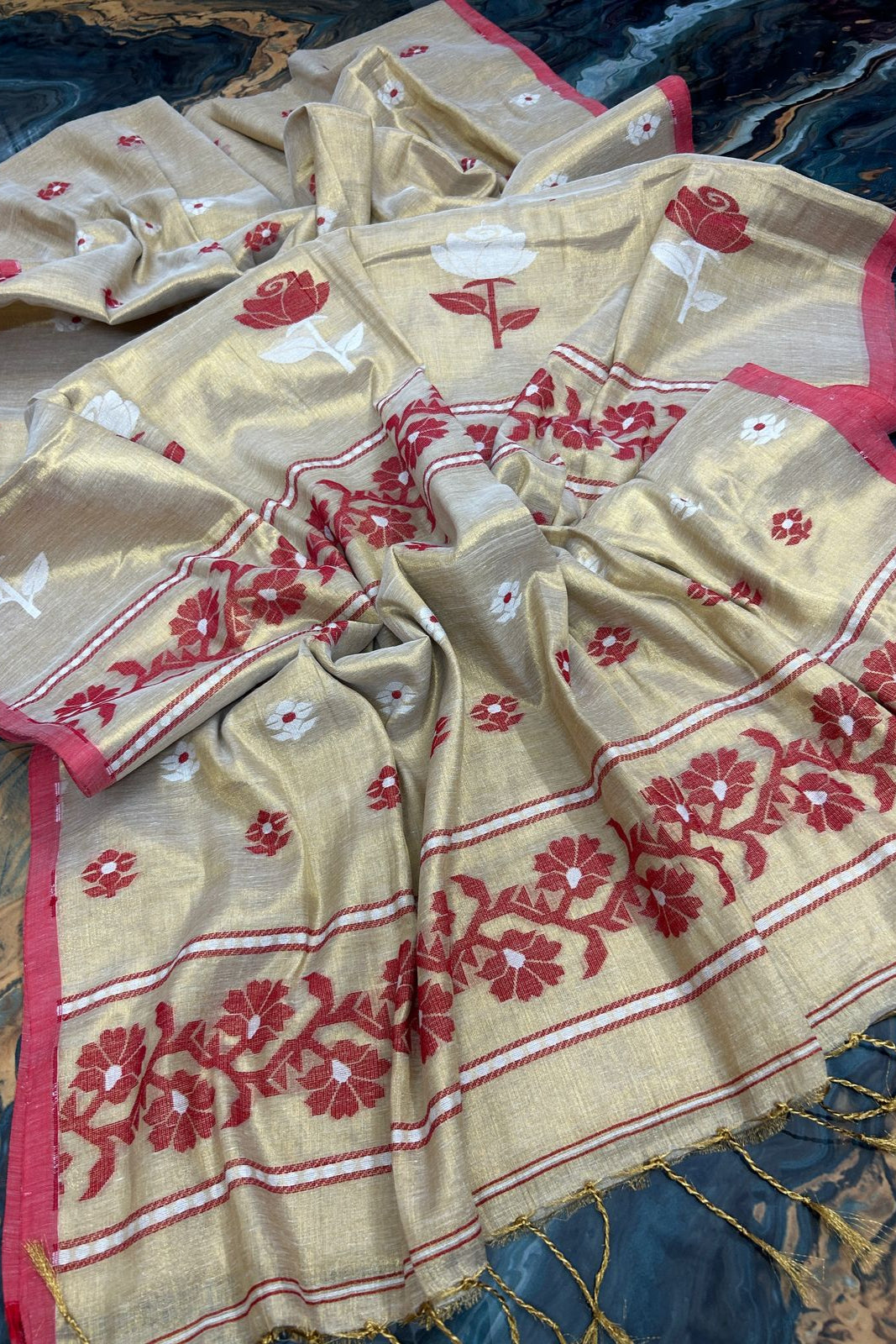 Digontojoyi Raga Tissue Cotton Jamdani Saree