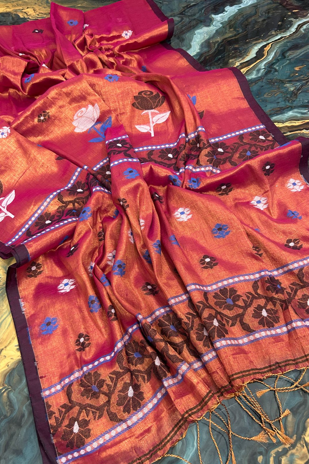 Digontojoyi Raga Tissue Cotton Jamdani Saree