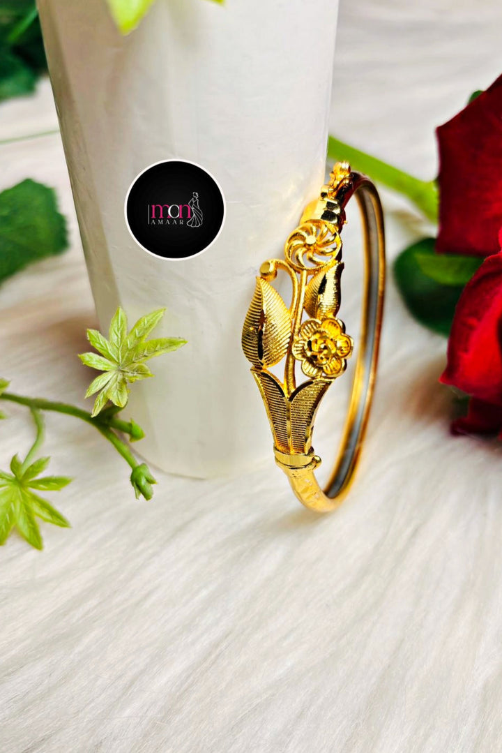 Ashirbad - Gold Plated Loha Bandhano