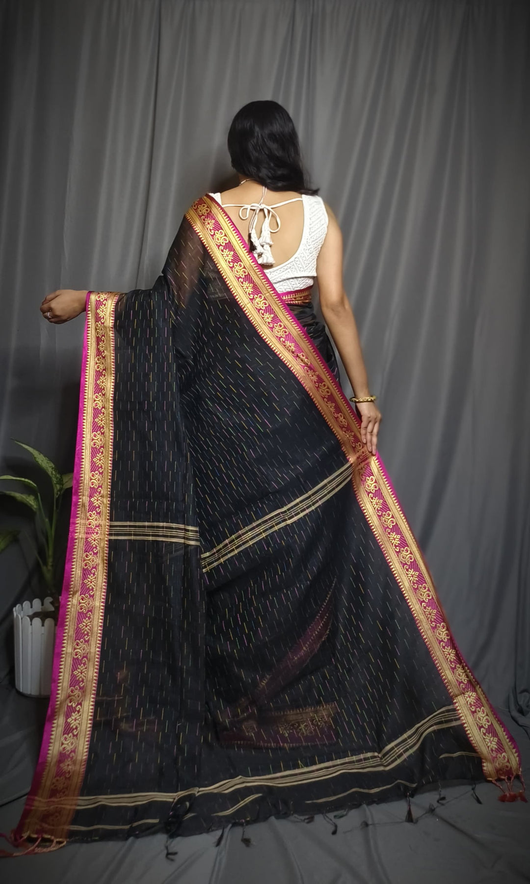 Anuragini- Feeling Love Cotton Silk Saree