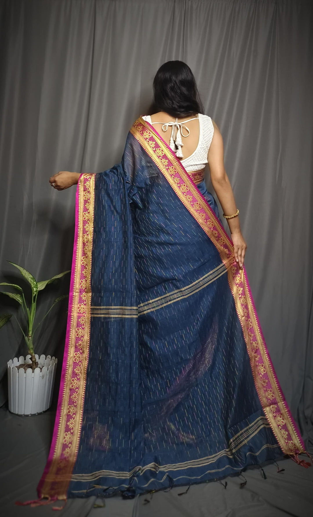 Anuragini- Feeling Love Cotton Silk Saree