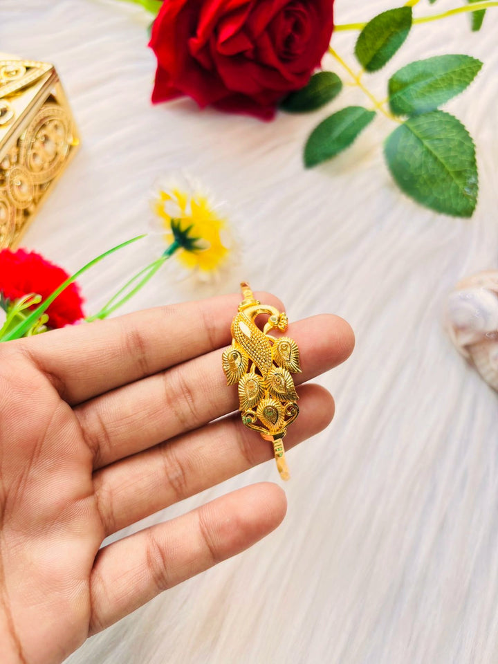 Beauty & Pride-Single Noa(Bangle)