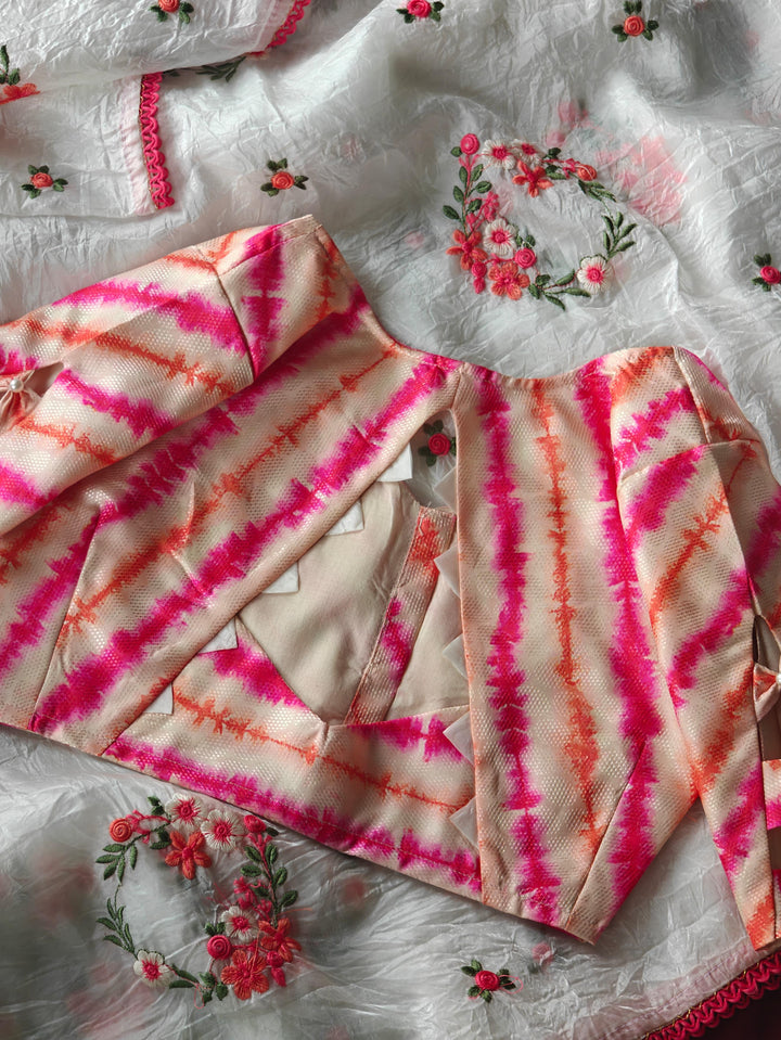 White Breeze - Crush  Silk Saree (Readymade Blouse)