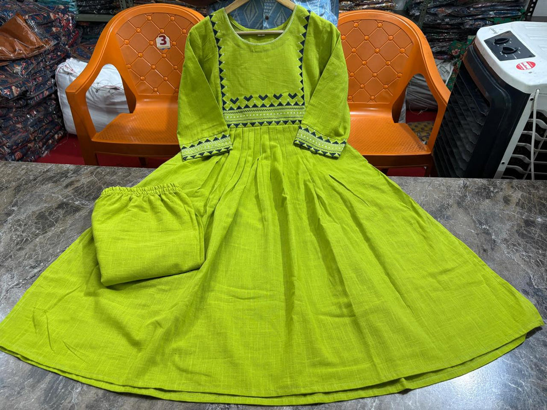 Rangon Ki Baat Cotton Kurti Set