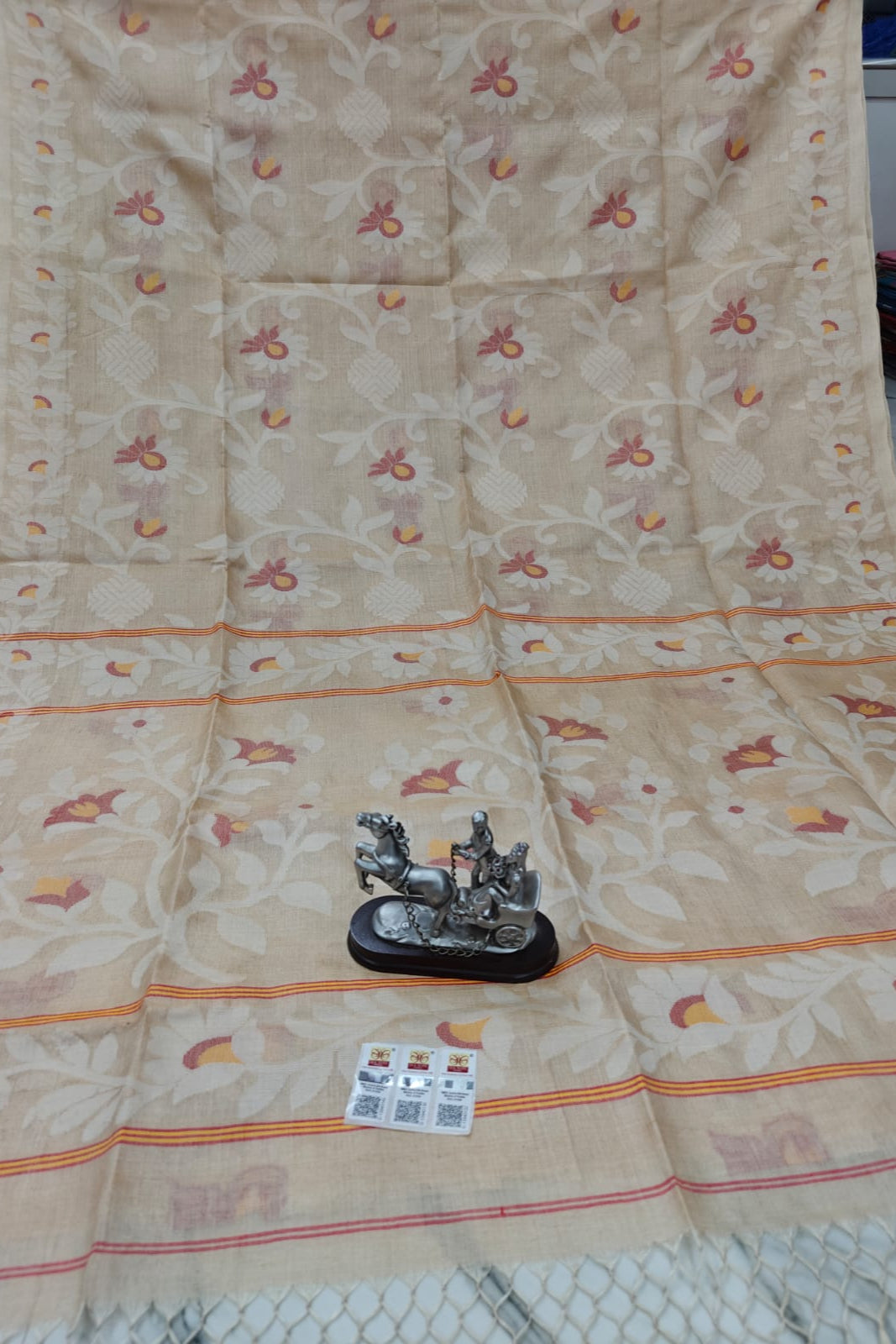 Kothar Pakhi Tussar Jamdani Saree