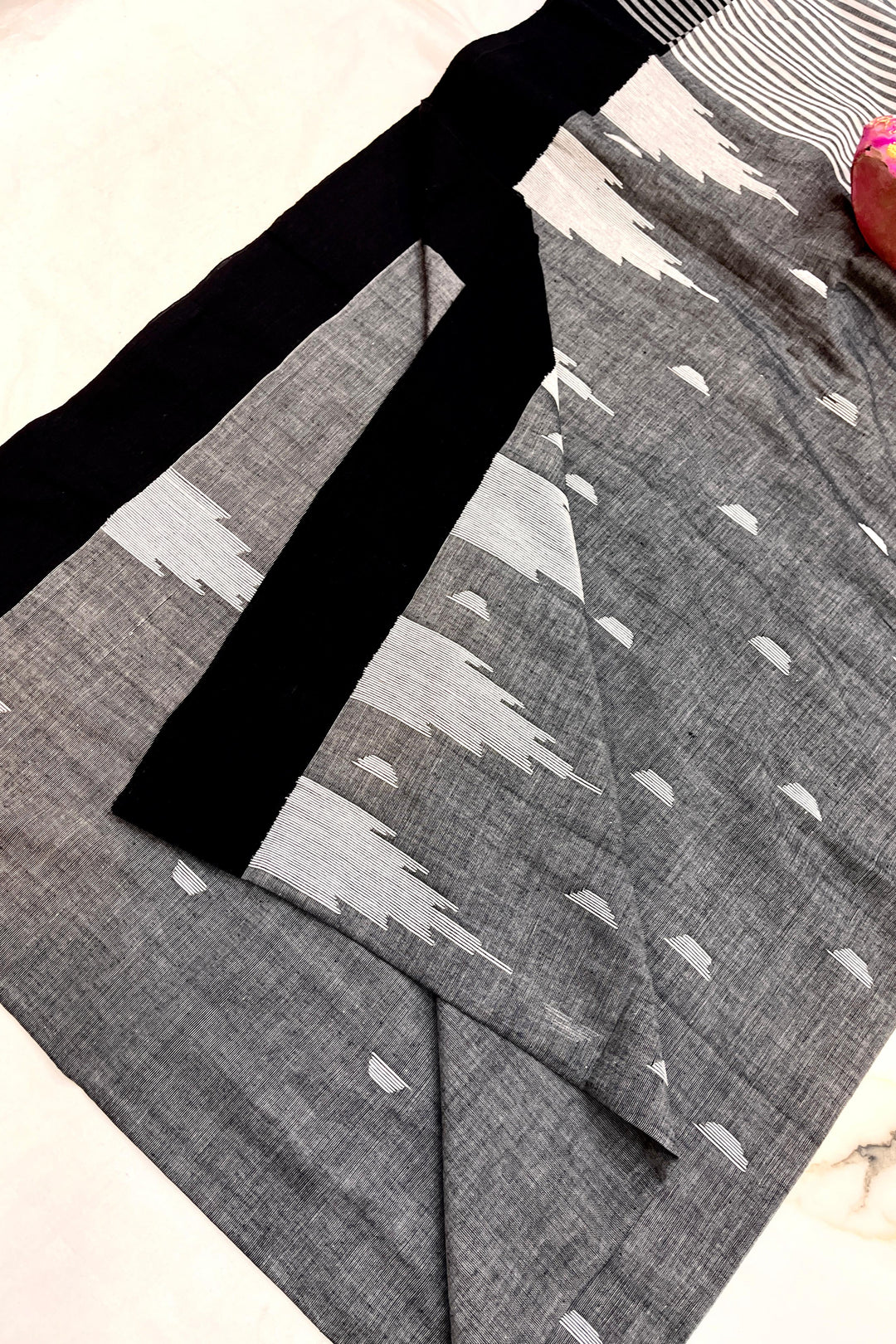 Monimala Temple Border Khadi Cotton Saree