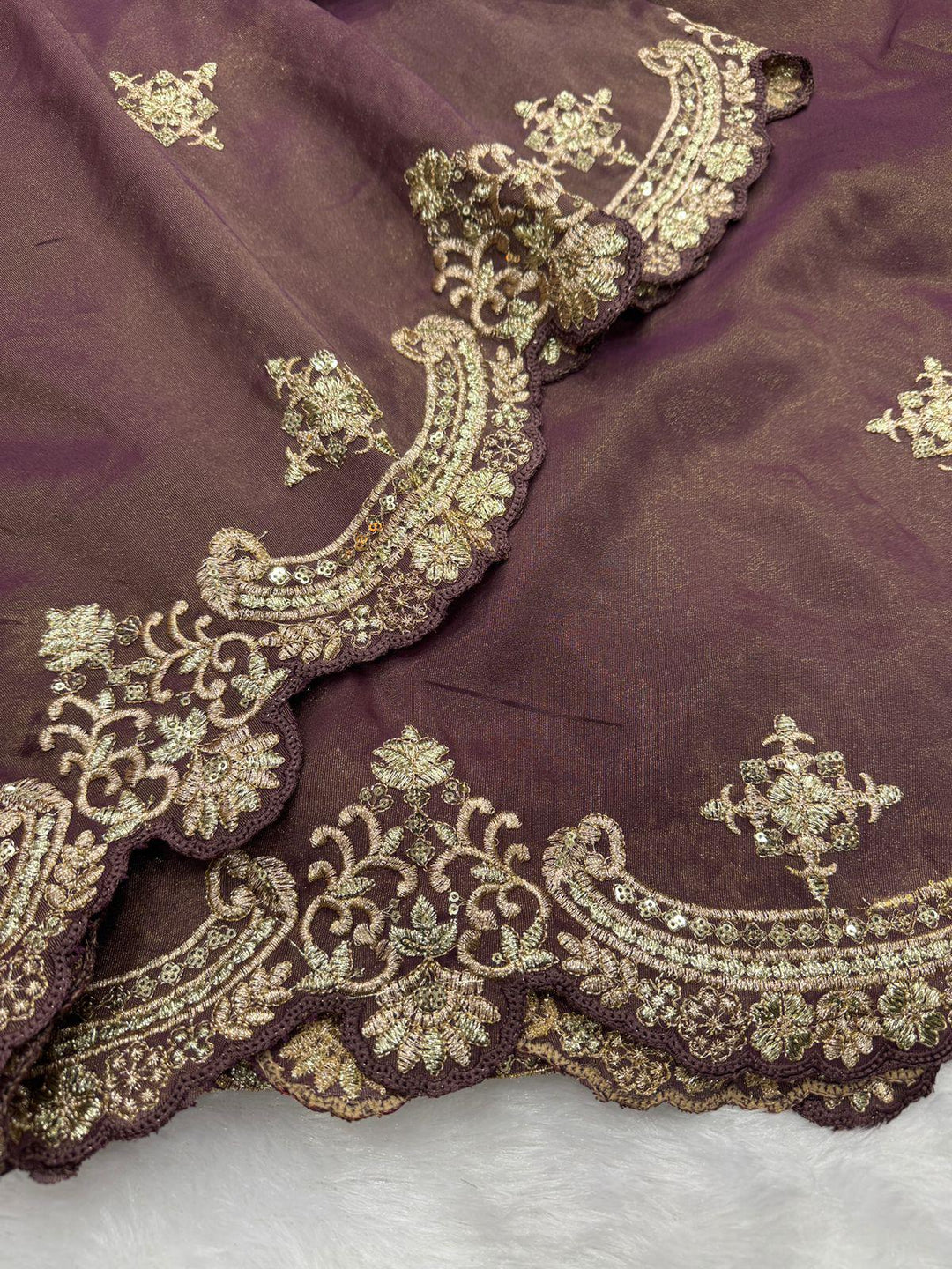 Actress Divyanka Tripathi Inspired Fancy Silk Saree