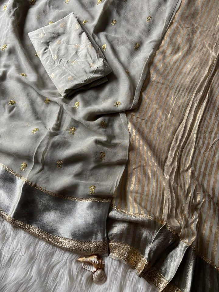 Waves Of Gold Viscose Georgette Saree