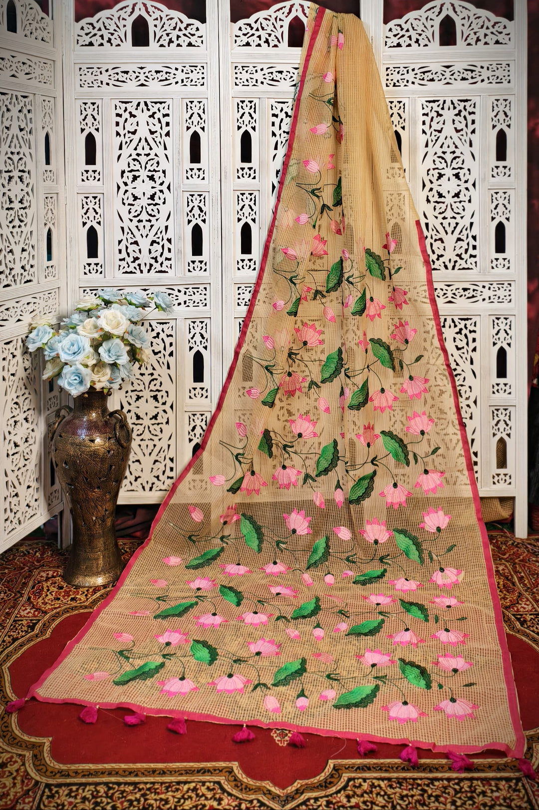Shwetkamal Bengal Kota Saree