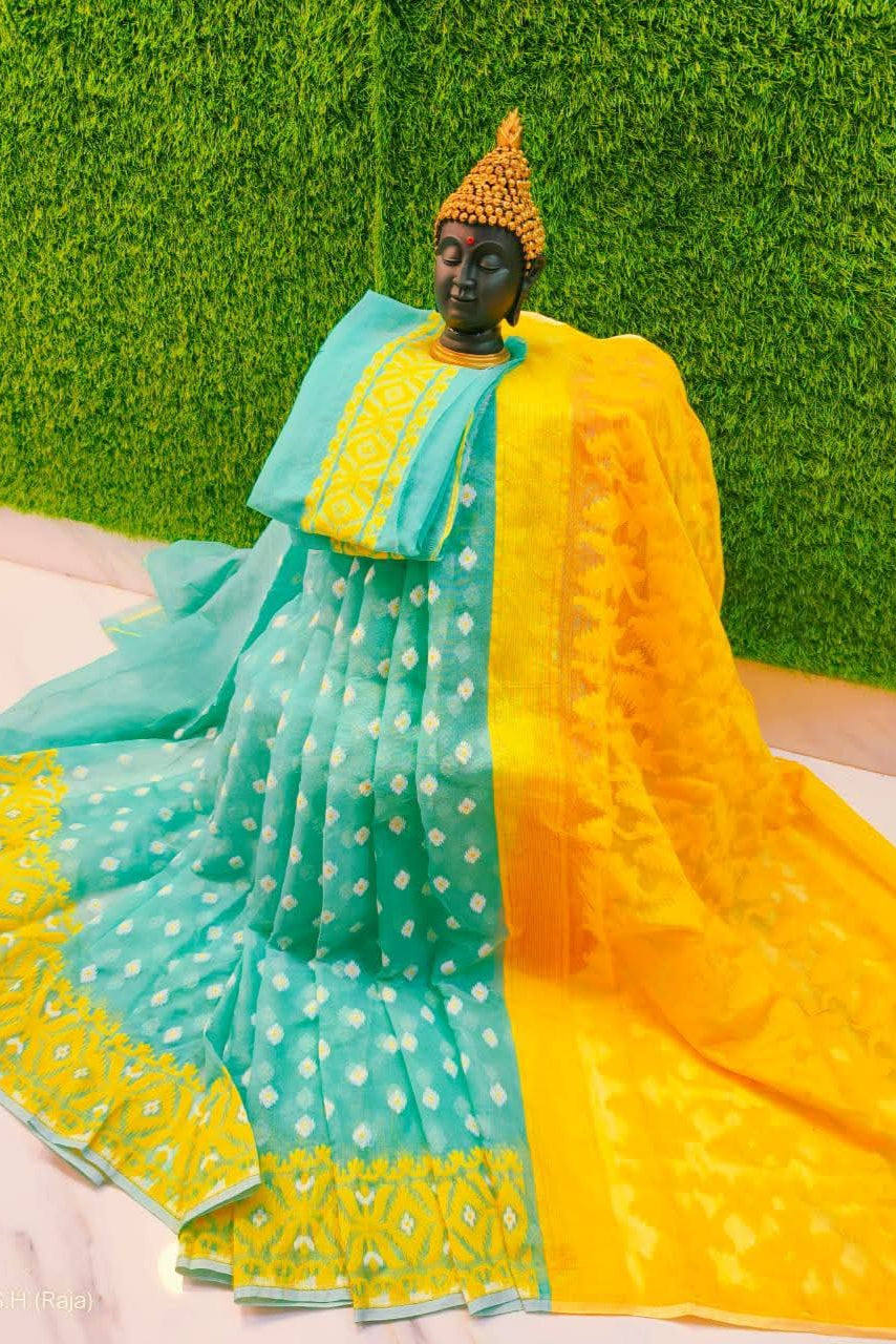 Moner Khame Dhakai Jamdani Saree