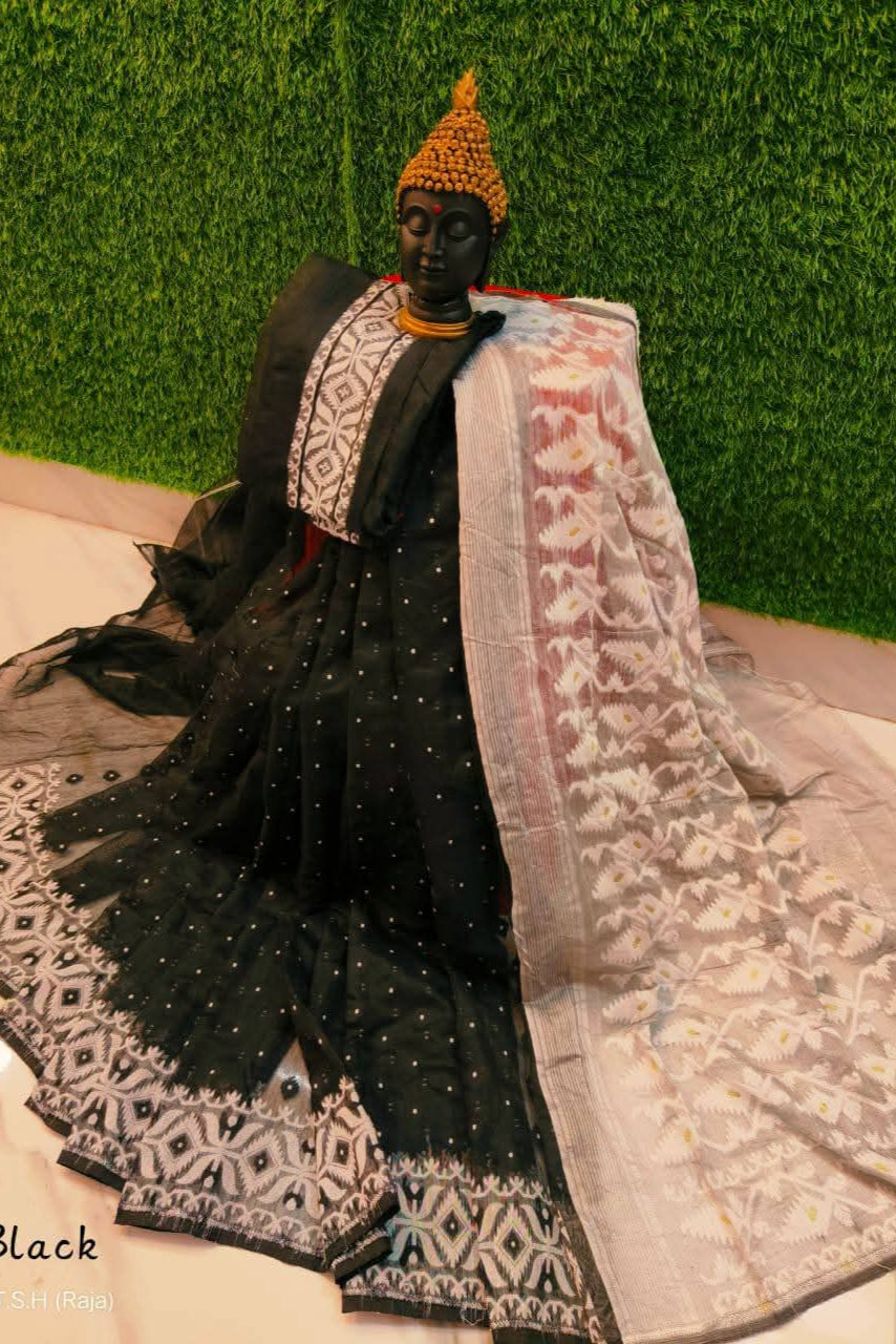 Moner Khame Dhakai Jamdani Saree