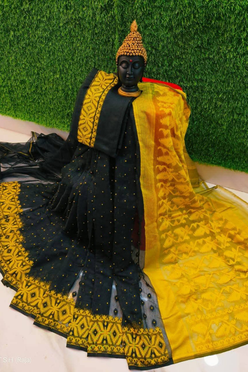 Moner Khame Dhakai Jamdani Saree