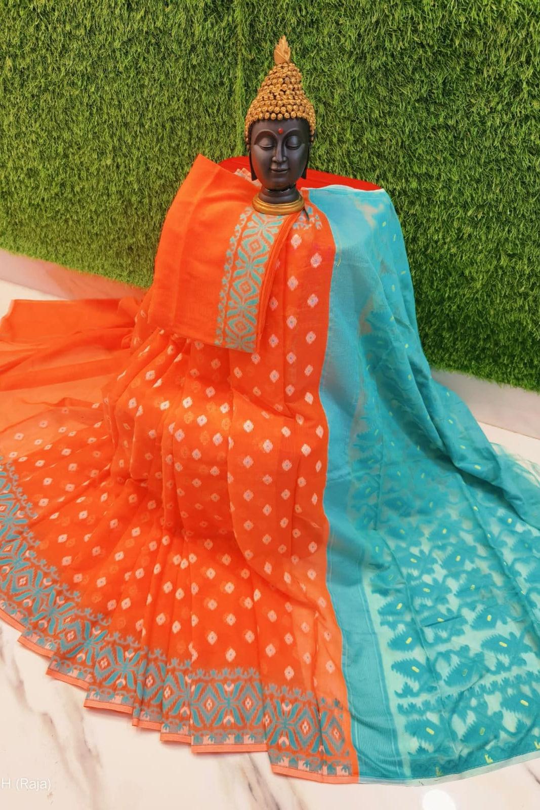 Moner Khame Dhakai Jamdani Saree