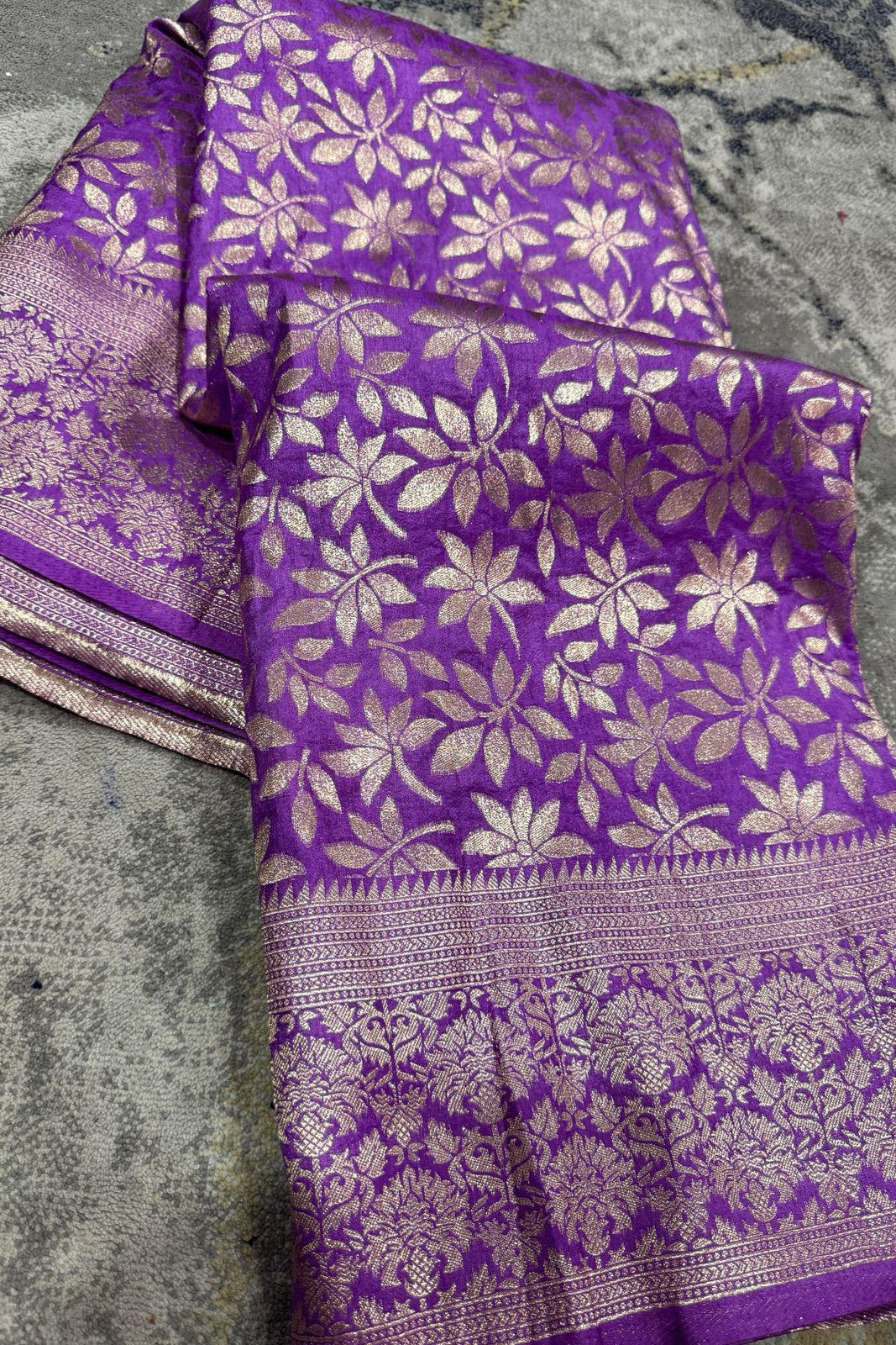 Cool Forest Vine Crepe Khaddi Silk Saree