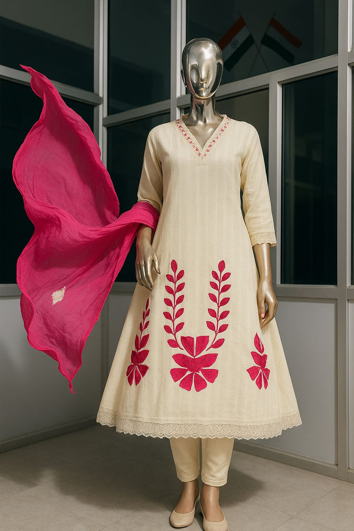 White Feathered Grace Cotton Kurti Set