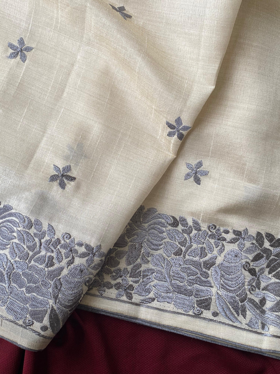 Contrast in Bloom Tussar Silk Saree