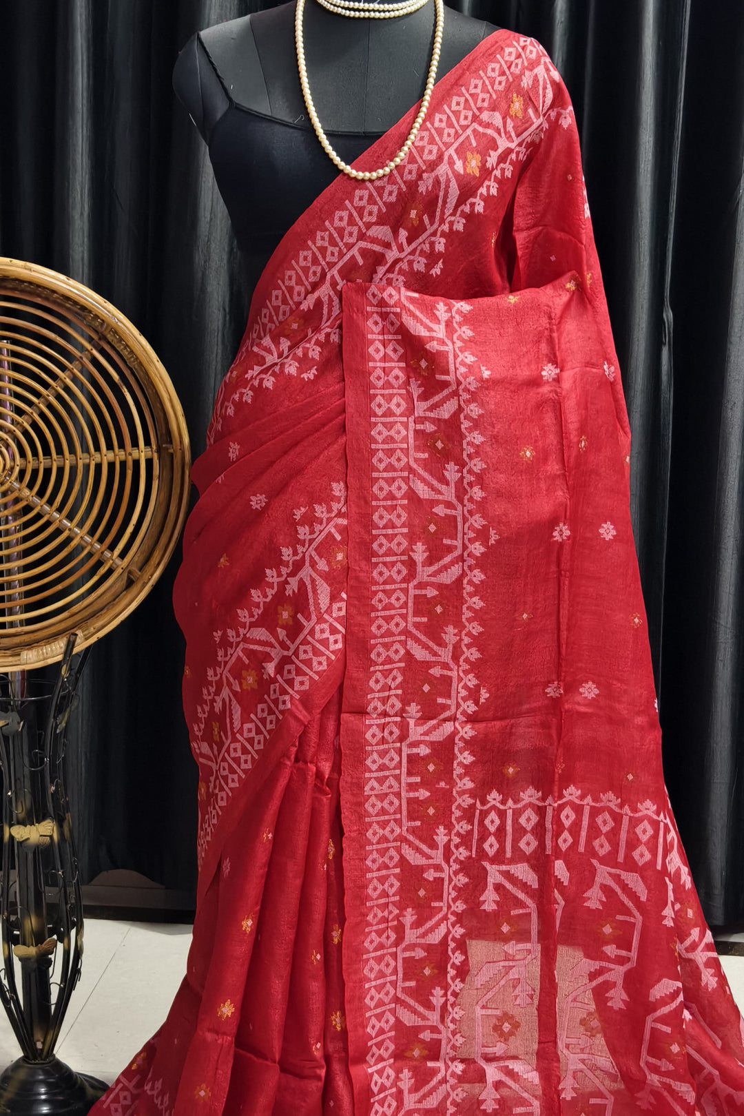Unmona Rup Gachi Tussar Saree
