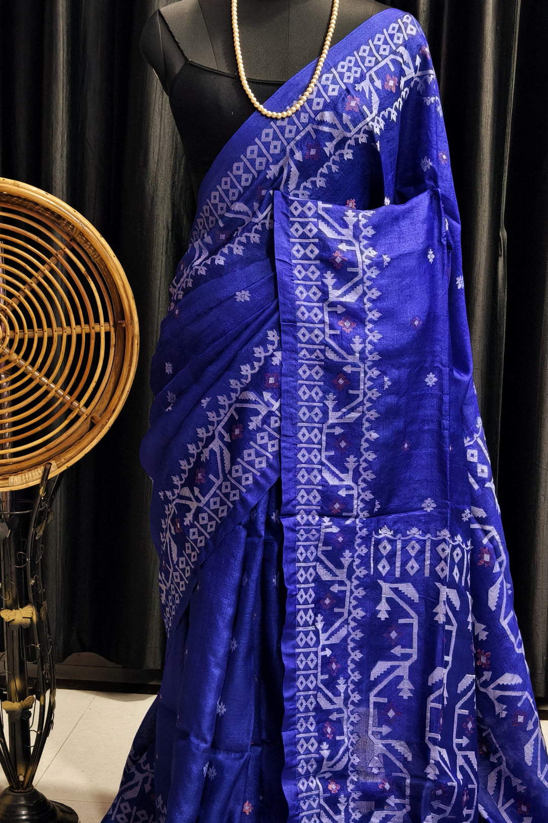Unmona Rup Gachi Tussar Saree