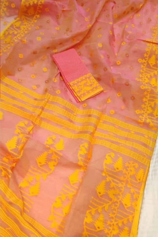 Ektu Bikel Karat Dhakai Jamdani Saree