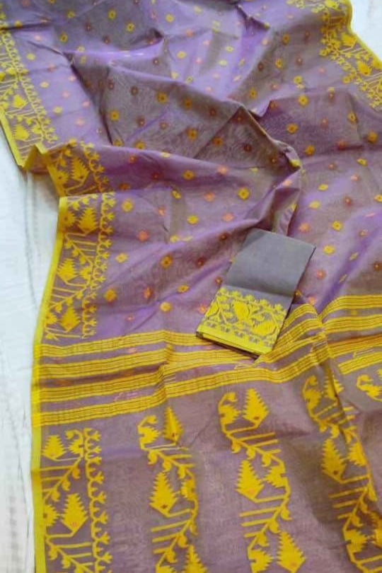 Ektu Bikel Karat Dhakai Jamdani Saree