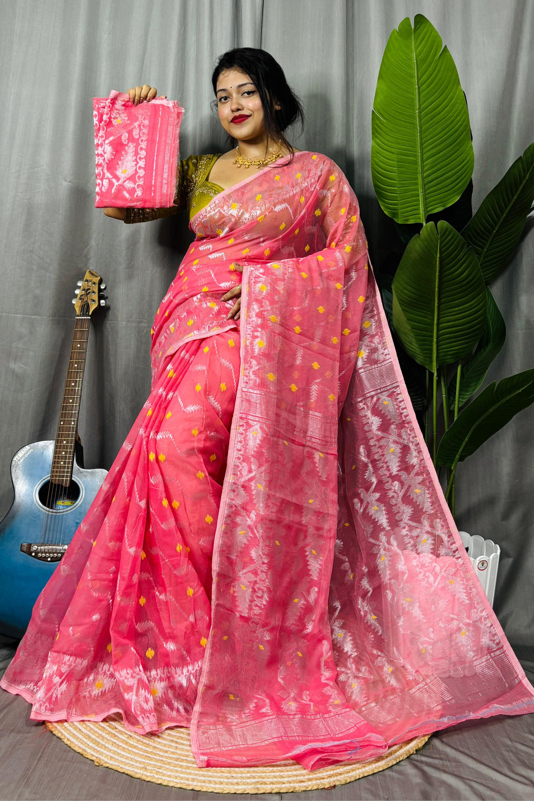 Nakshatra Karat Dhakai Jamdani Saree