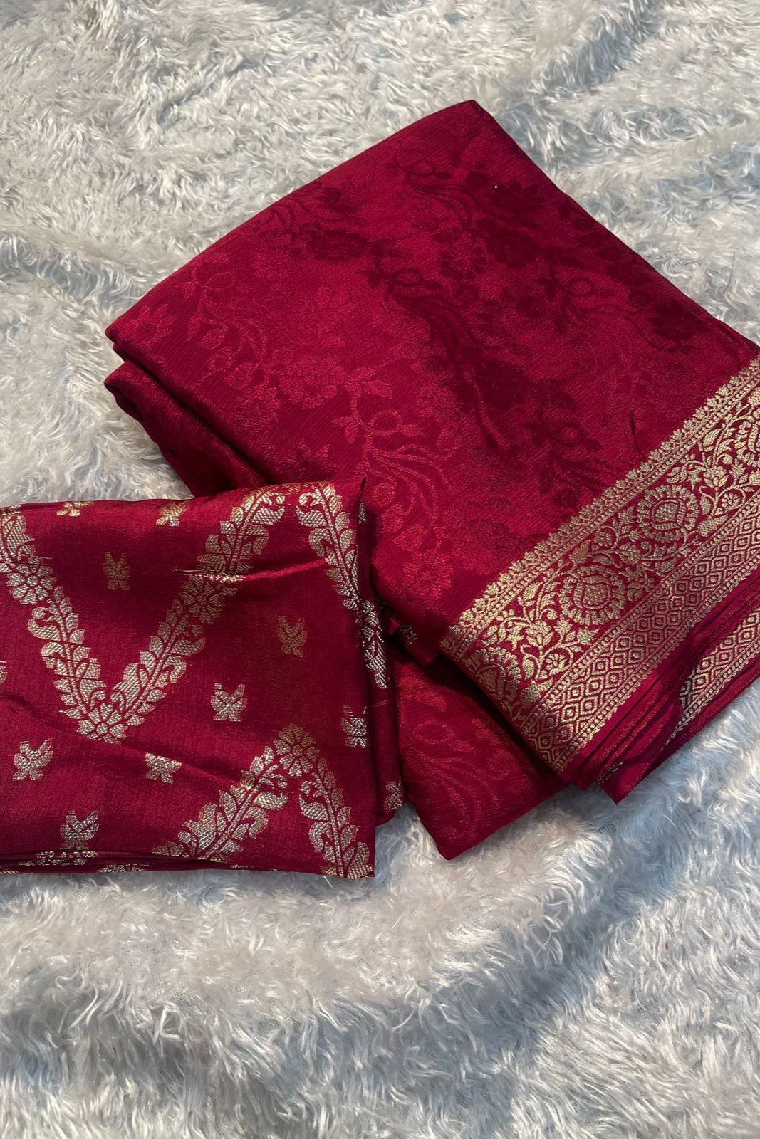 Fallen Flowers Chinnon Silk Saree