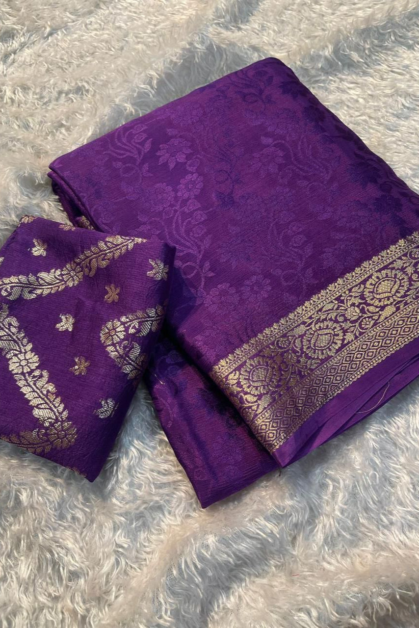 Fallen Flowers Chinnon Silk Saree