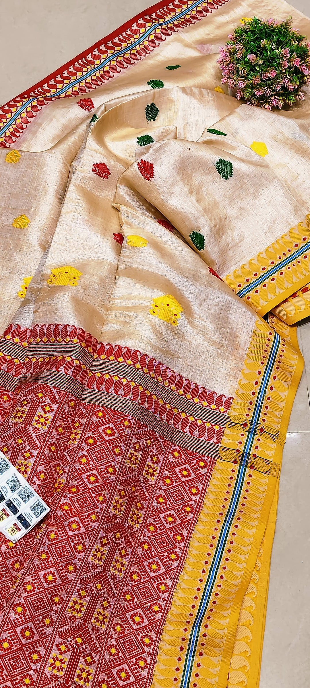 Tepantorer Rupkotha Gachi Tussar Jamdani Saree