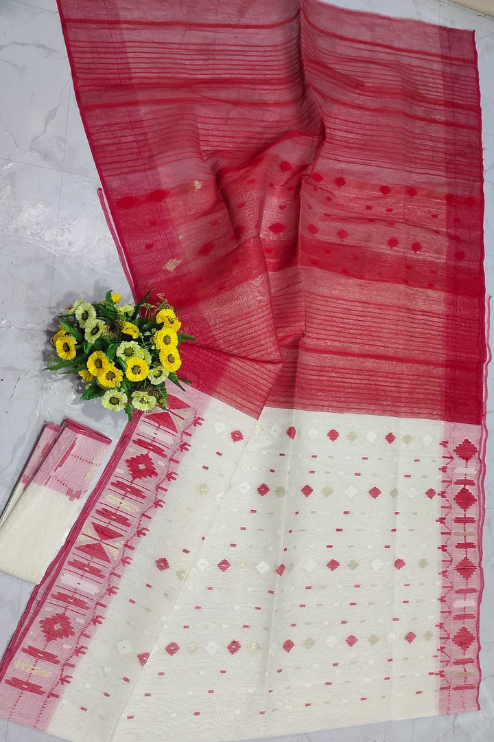 Devika Dhara Dhakai Jamdani Saree