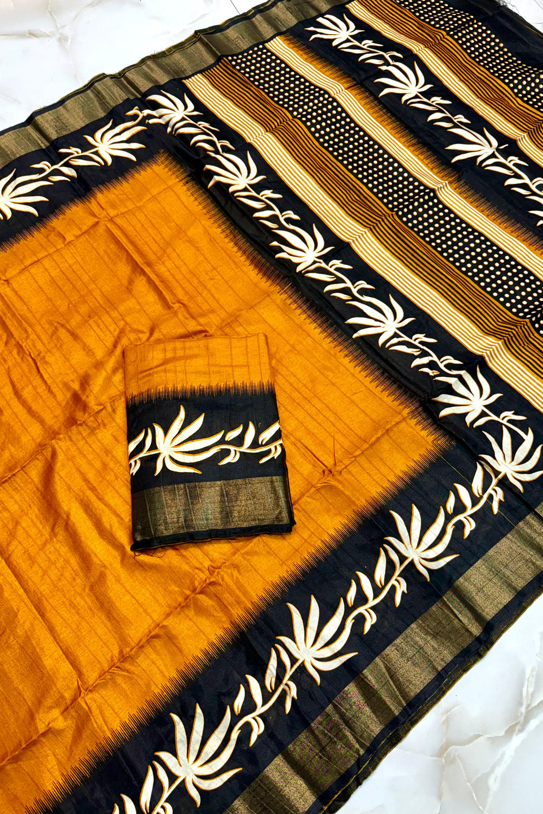 Borshar Gaan Bapta Tussar Silk Saree