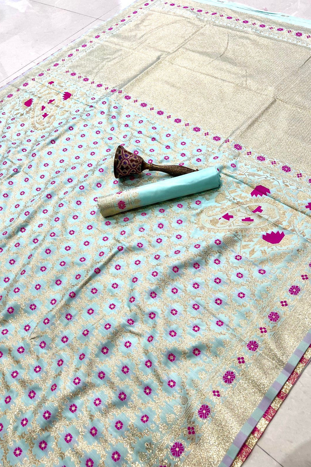Golden Horizon Banarasi Silk Saree