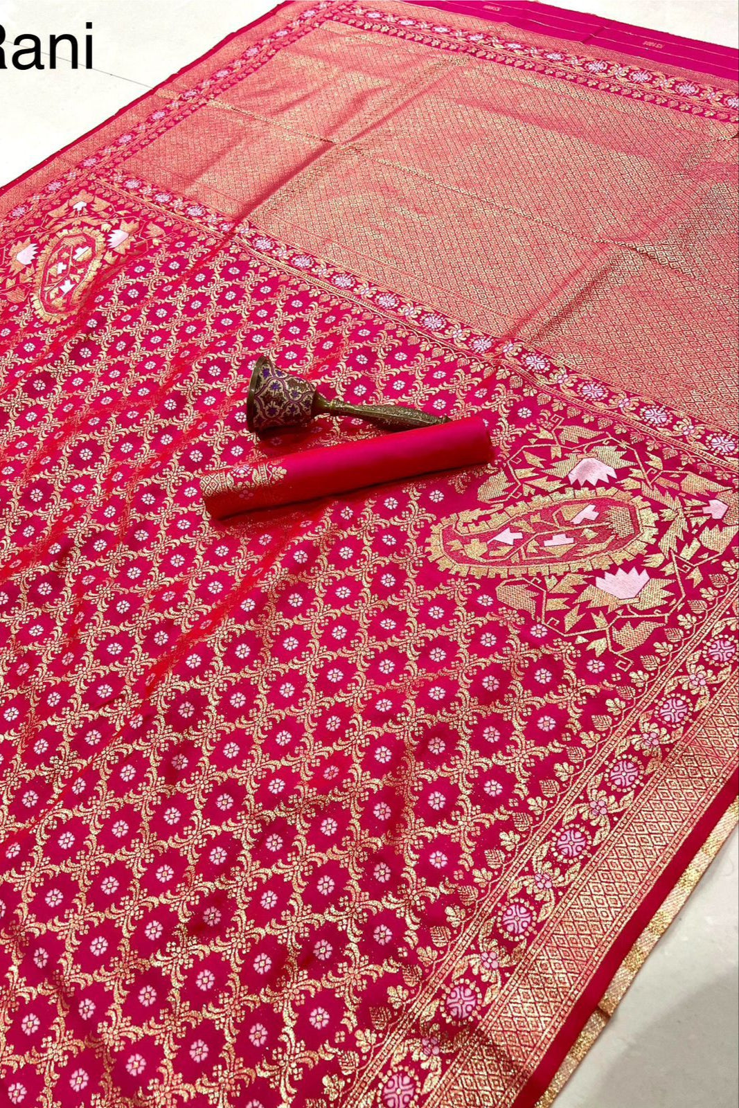Golden Horizon Banarasi Silk Saree