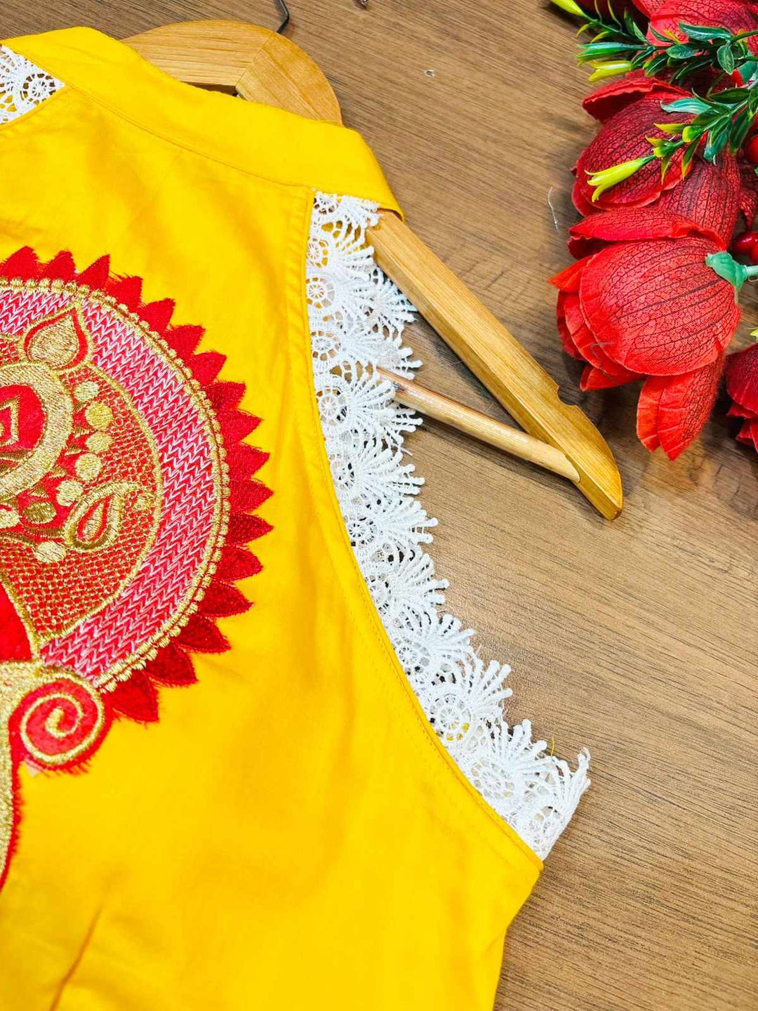 Pushpanjali (পুষ্পাঞ্জলি) Designer Blouse For Durga Puja