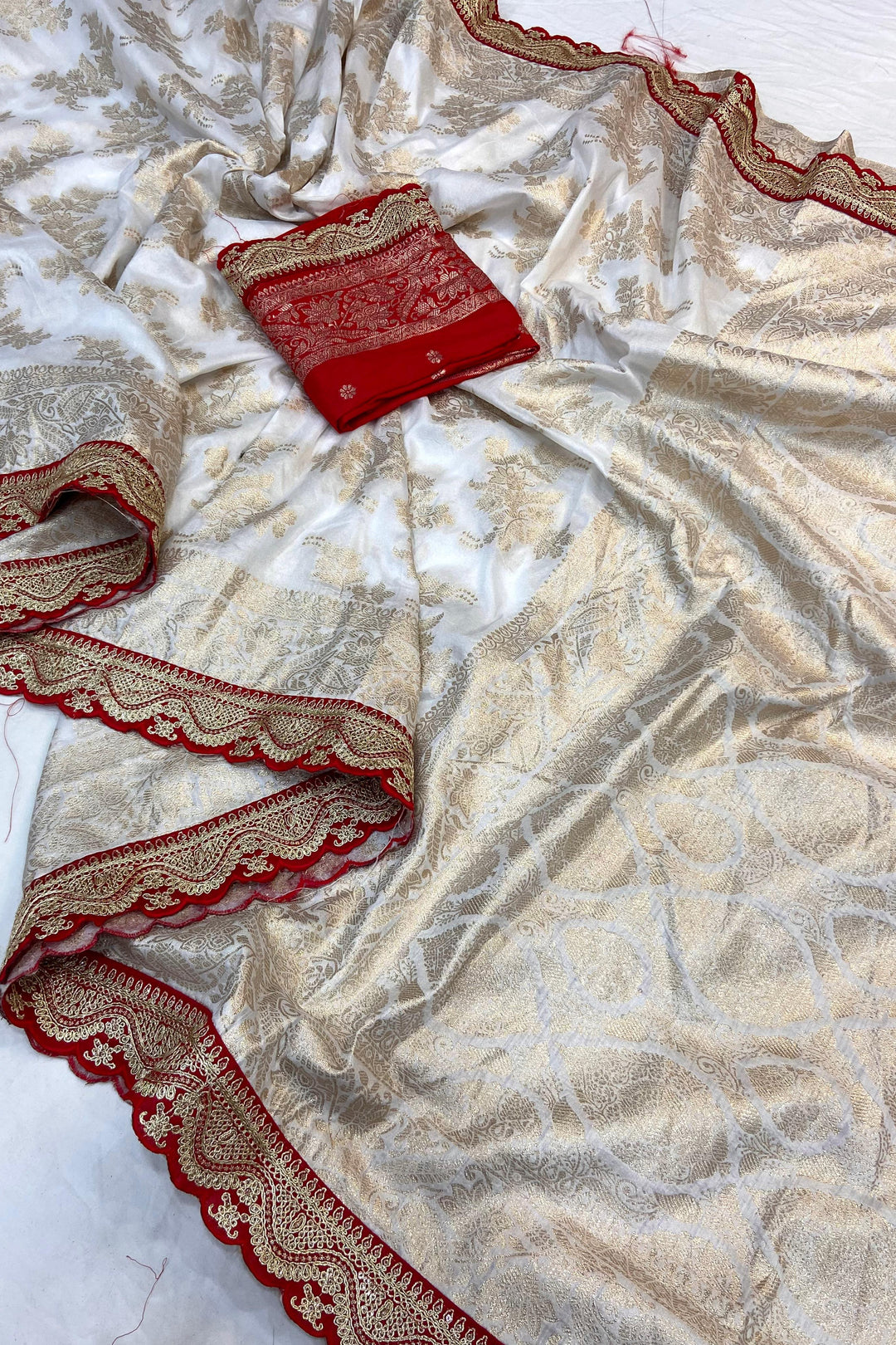 Lighted Eve Khaddi Georgette Banarasi Saree
