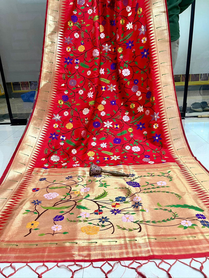 Actress Janhvi Kapoor Inspired Kanchivaram Paithani Silk Saree