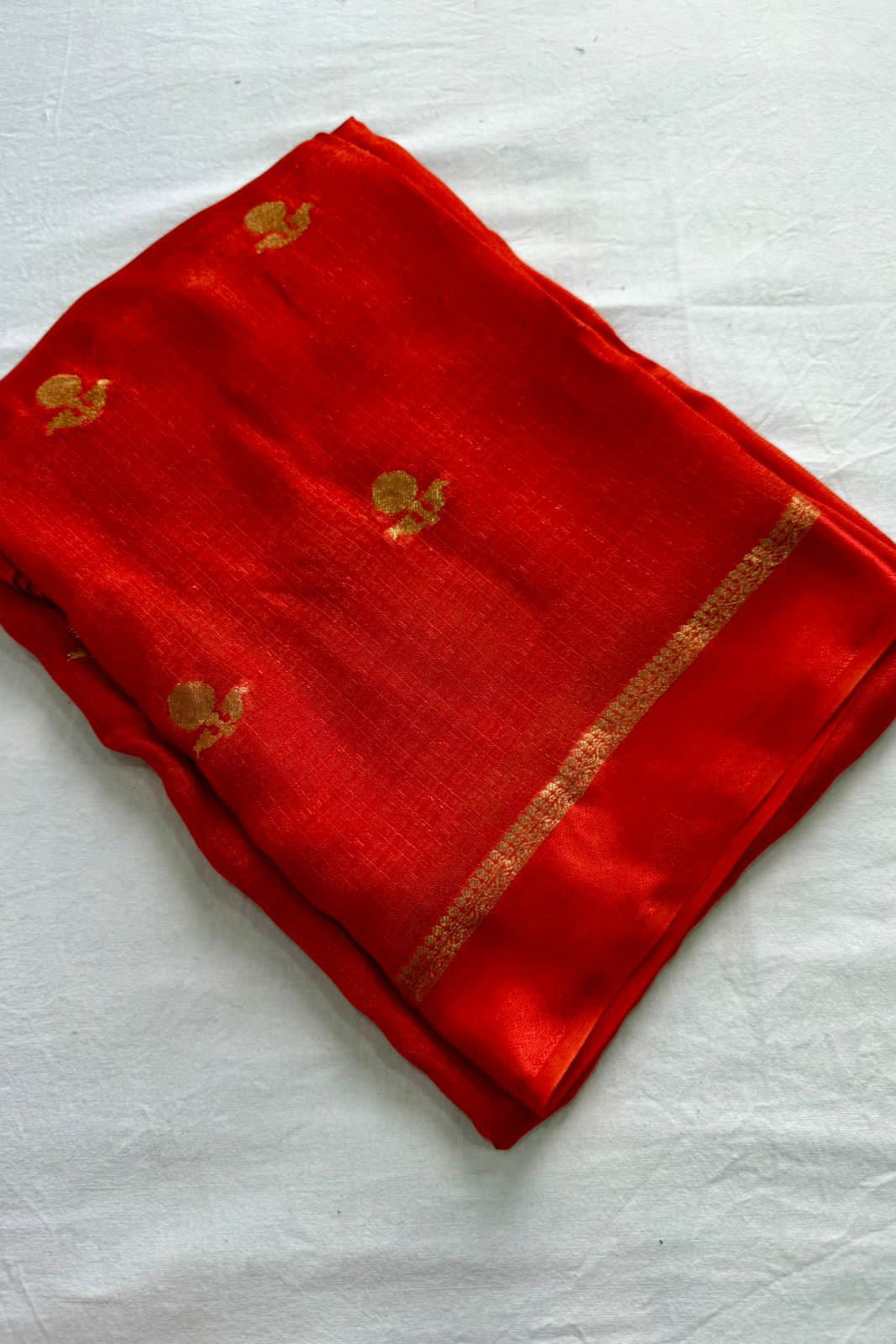 Ripples of Meghna Jute Viscose Saree