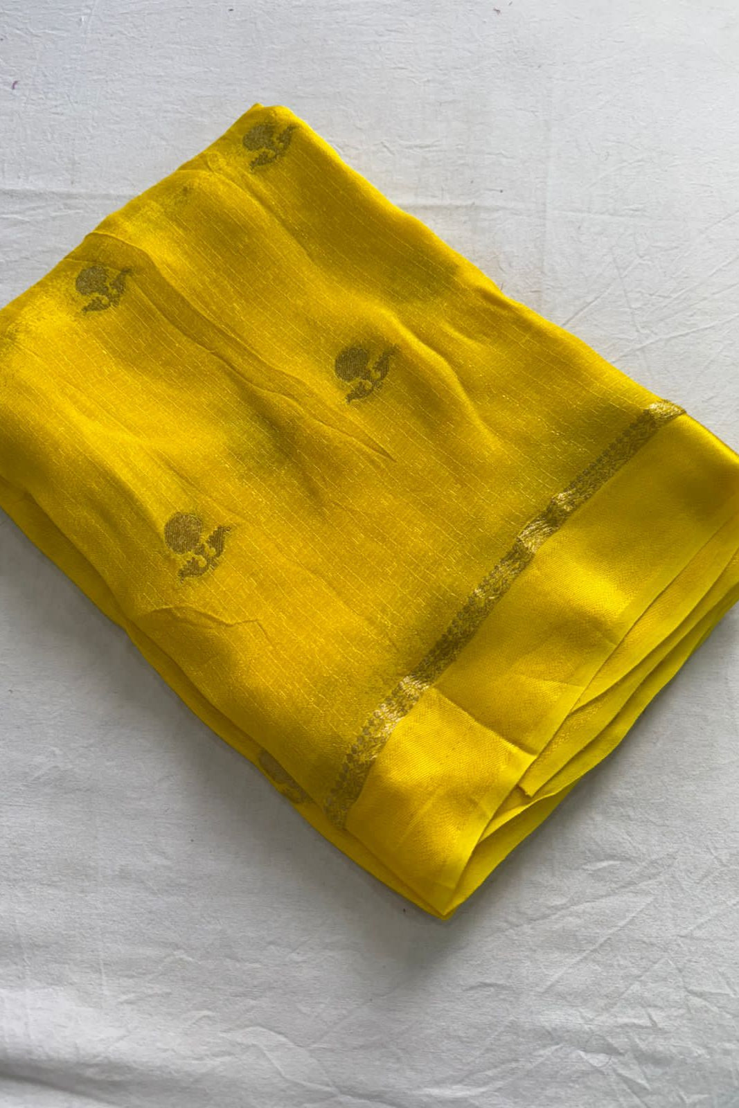 Ripples of Meghna Yellow Jute Viscose Saree