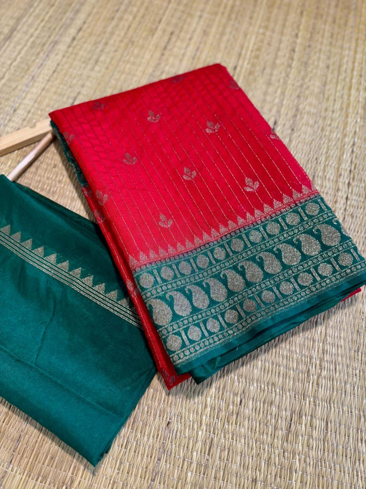 Beautiful Night Banarasi Silk Saree
