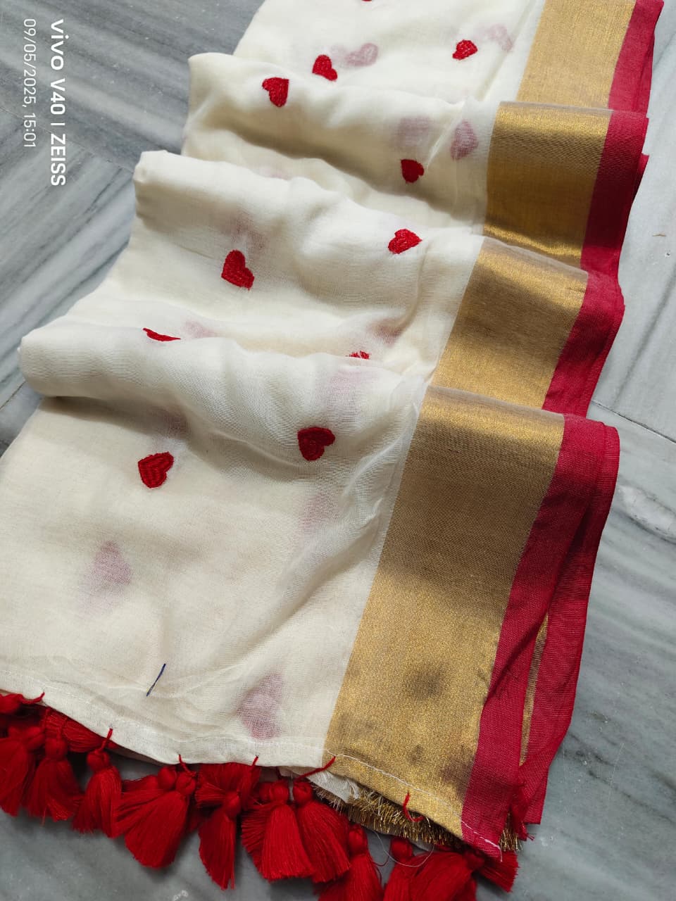 Love Embroidery Mul Cotton Saree