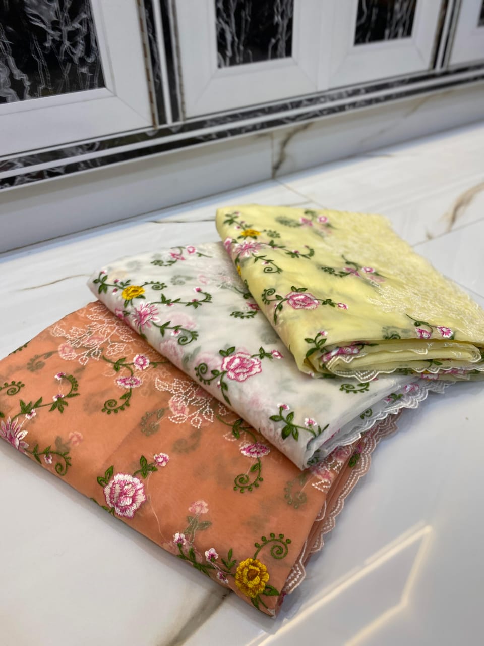 Beauty Of Seasons Kora Banarasi Organza Silk Saree